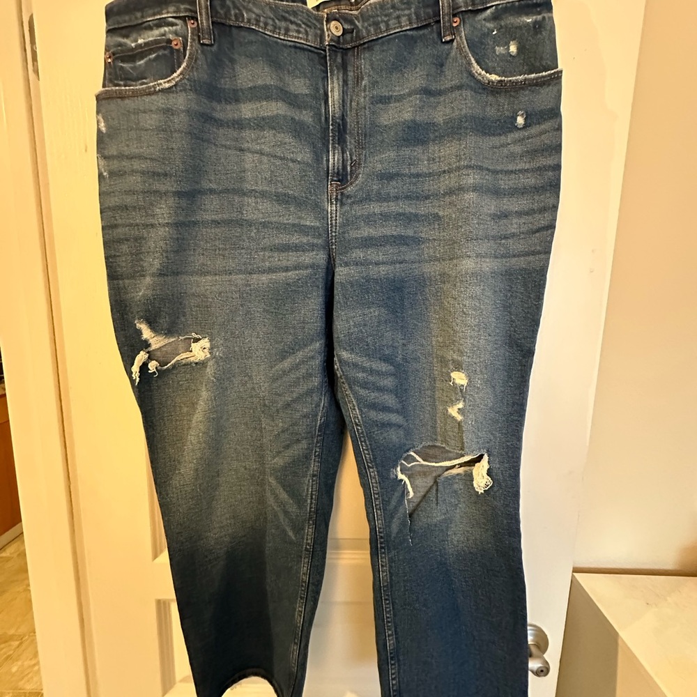 Distressed Denim Jeans